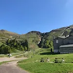 Les Cascades 公寓 *